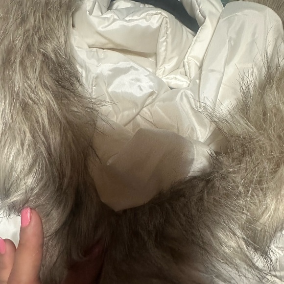 Ralph Lauren off white long puffer coat - Picture 7 of 7